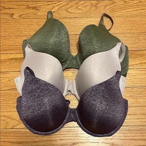 Victoria’s Secret T-Shirt Uplift Semi Demi — 34 DD set of 3